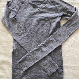 Lululemon Swiftly Tech Long Sleeve